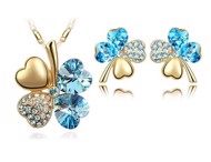 Smykkesæt - lyseblå firkløver med halskæde og øreringe, guld